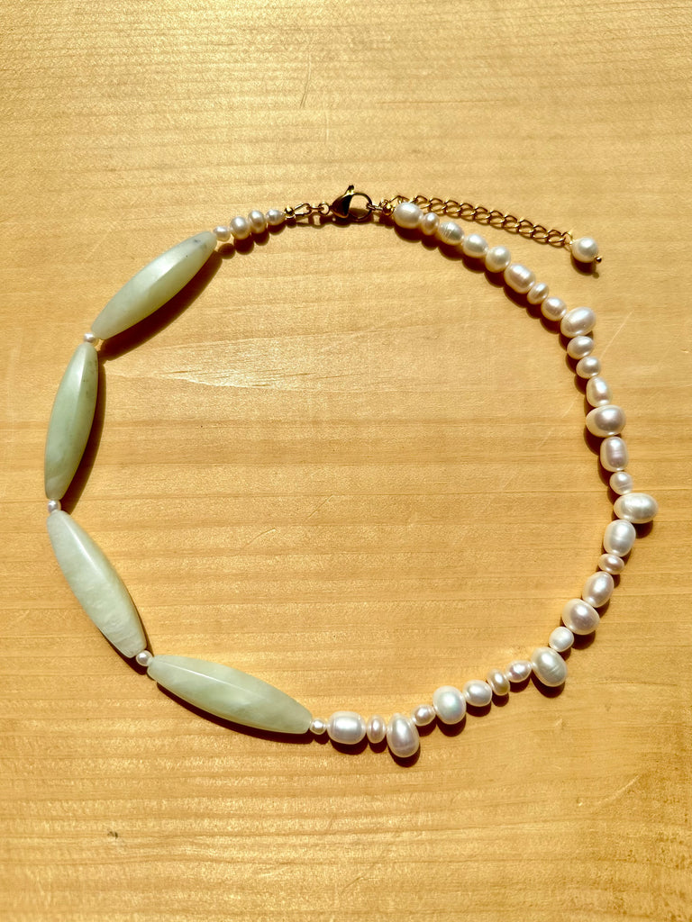 Orange jade necklace deals