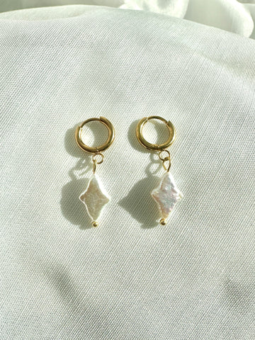 Pearl North Star Earrings - Gold