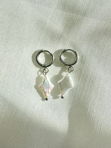 North Star Pearl Earrings - Silver