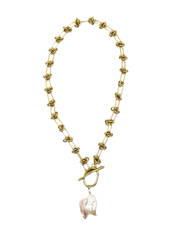 Pearly White Necklace - Gold